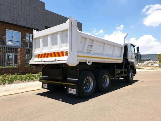 Isuzu Tipper Truck