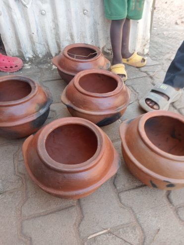 African Cooking Pots of Clay